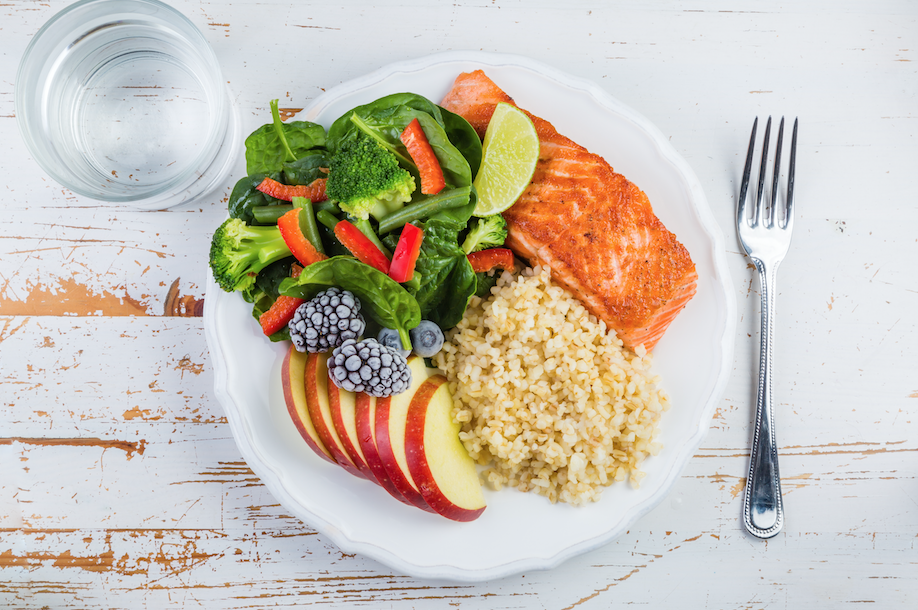 8 Tips to Reduce Food Portions Without Increasing Hunger